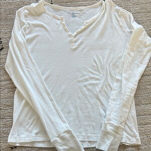 Brandy Melville Women's White Long-Sleeve Henley Top